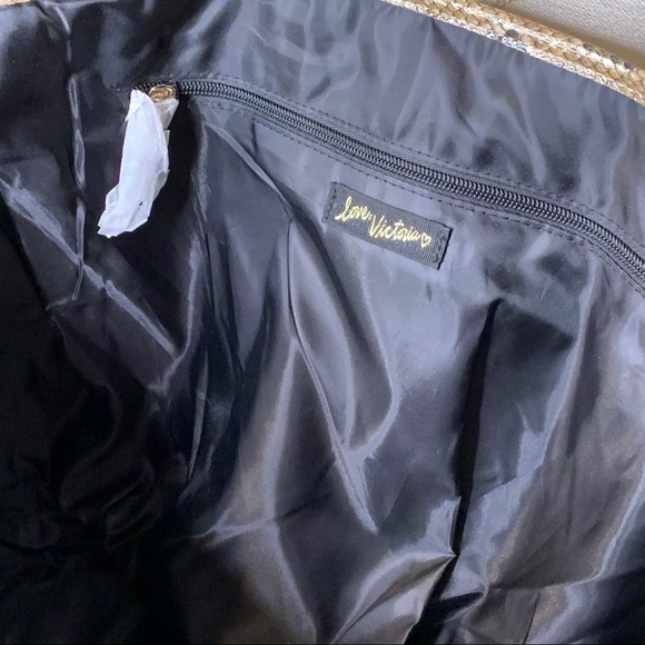 Victoria Secrets Tote Weekender Bag - Picture 6 of 9